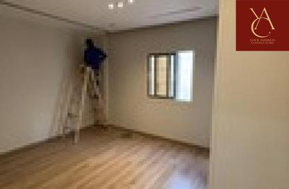 Apartment - 3 Bedrooms - 2 Bathrooms for sale in New Narges - New Cairo City - Cairo