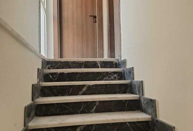 97723313 - Property Image 2