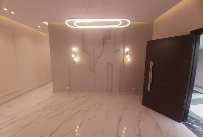 100647500 - Property Image 3