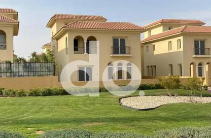 Townhouse - 3 - 4 for sale in Cluster 18 - Hyde Park - New Cairo City - Cairo