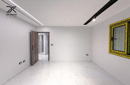 Apartment - 3 Bedrooms - 2 Bathrooms for sale in Sidi Beshr - Hay Awal El Montazah - Alexandria