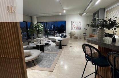 Villa - 5 Bedrooms - 5 Bathrooms for sale in The Crown - Cairo Alexandria Desert Road - 6 October City - Giza