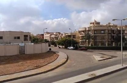 شقة - 4 غرف نوم - 3 حمامات للبيع في طريق الشباب - المجاورة الرابعة - الحي الثاني شرق - مدينة الشروق - القاهرة