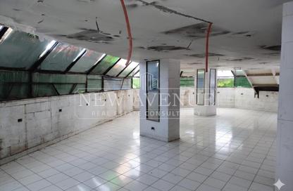 Office Space - Studio - 2 Bathrooms for sale in Mohamed Farid St. - El Hegaz Square - El Nozha - Cairo