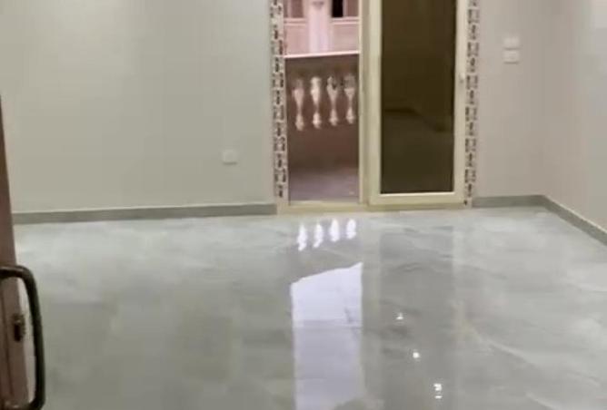 64900244 - Property Main Image