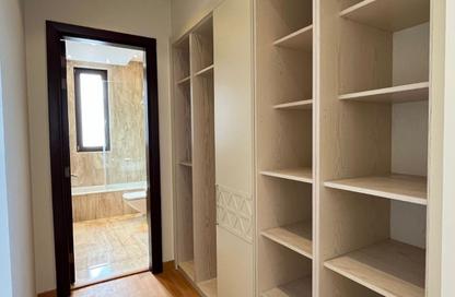 Apartment - 4 - 4 for sale in Beverly Hills Road - 17th District - Sheikh Zayed City - Giza Apartment - 4 - 4 for sale in Beverly Hills Road - 17th District - Sheikh Zayed City - Giza