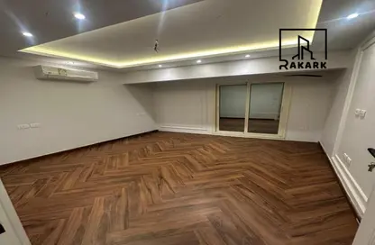 شقة - 3 غرف نوم - 3 حمامات للايجار في مساكن شيراتون - شيراتون المطار - النزهة - القاهرة