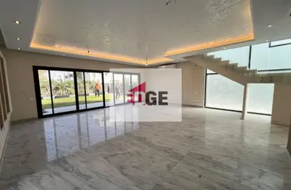 فيلا - 4 غرف نوم - 4 حمامات للبيع في كمبوند البروج - كمبوندات الشروق - مدينة الشروق - القاهرة