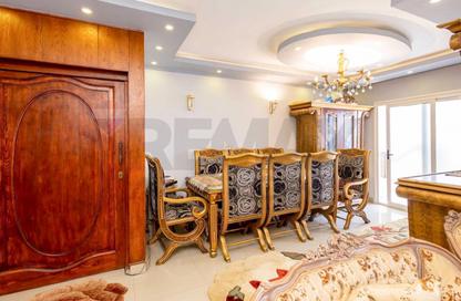 Apartment - 5 Bedrooms - 2 Bathrooms for sale in Al Geish Road - Cleopatra - Hay Sharq - Alexandria Apartment - 5 Bedrooms - 2 Bathrooms for sale in Al Geish Road - Cleopatra - Hay Sharq - Alexandria