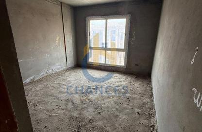 Apartment - 3 Bedrooms - 3 Bathrooms for sale in Maadi Gardens - Maadi - Hay El Maadi - Cairo