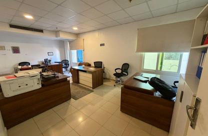 Office Space - 7+ Bedrooms - 2 Bathrooms for rent in The Industrial Zone - 5th Settlement Compounds - The 5th Settlement - New Cairo City - Cairo