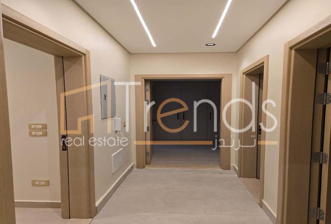 103190548 - Property Image 3