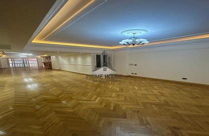 Apartment - 3 Bedrooms - 2 Bathrooms for sale in Gleim Square - Glim - Hay Sharq - Alexandria