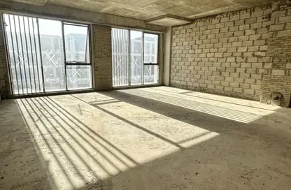 عيادة - 3 غرف نوم - 1 حمام للايجار في ميفيدا - كمبوندات التجمع الخامس - التجمع الخامس - مدينة القاهرة الجديدة - القاهرة