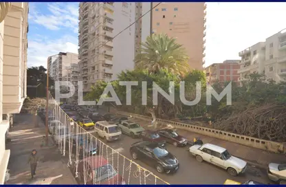 شقة - 3 غرف نوم - 2 حمامات للبيع في شارع كمال الدين صلاح - سموحة - حي شرق - الاسكندرية