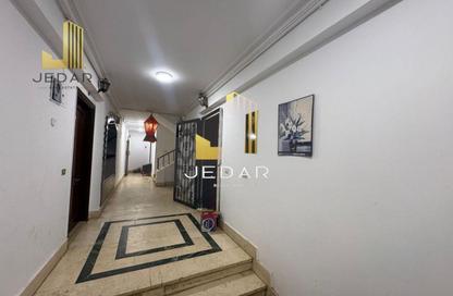 Apartment - 2 Bedrooms - 1 Bathroom for sale in Hadayek Al Mohandessin - 4th District - Sheikh Zayed City - Giza Apartment - 2 Bedrooms - 1 Bathroom for sale in Hadayek Al Mohandessin - 4th District - Sheikh Zayed City - Giza