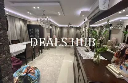 شقة - 3 غرف نوم - 3 حمامات للبيع في تاج سلطان - الطريق الدائري - القاهرة