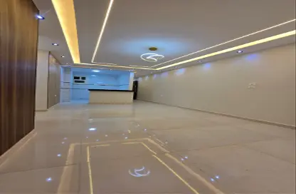 شقة - 3 غرف نوم - 2 حمامات للبيع في البوابة الرابعة القديمة - حورس - حدائق الاهرام - الجيزة