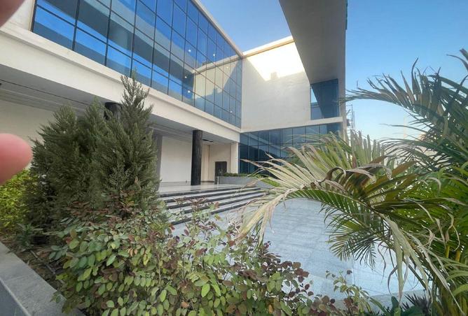 67729213 - صورة العقار 3