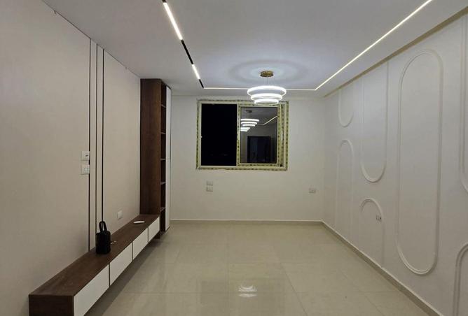 75390149 - Property Image 2