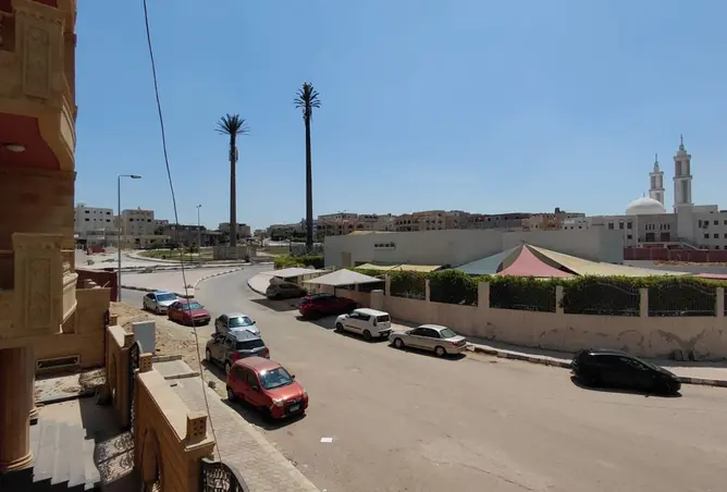 98833535 - Property Image 3