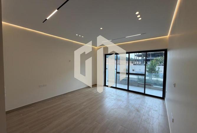 8715337 - Property Image 3