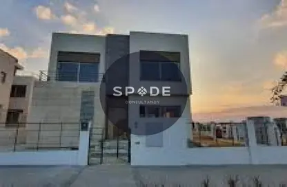 Villa - 5 Bedrooms - 4 Bathrooms for sale in Palm Hills New Cairo - 5th Settlement Compounds - The 5th Settlement - New Cairo City - Cairo