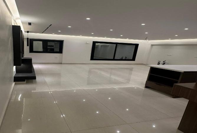 53988565 - Property Main Image