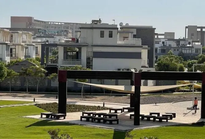 111894401 - Property Image 2