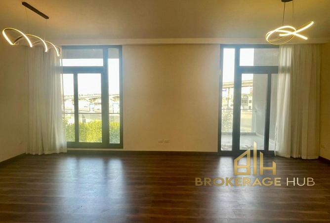 8597008 - Property Image 3