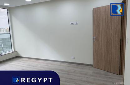 Office Space - Studio - 1 Bathroom for rent in Trivium Business Complex - North Teseen St. - The 5th Settlement - New Cairo City - Cairo