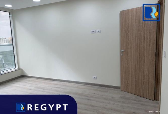 100092701 - Property Image 3