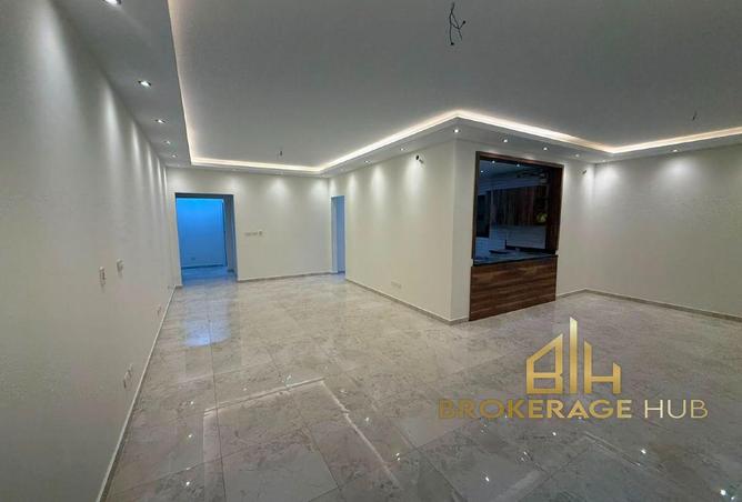 104039403 - Property Image 3