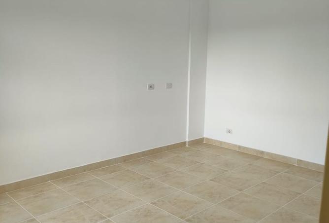 104890084 - Property Image 2