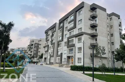 شقة - 3 غرف نوم - 3 حمامات للايجار في B10 - مدينتي - القاهرة