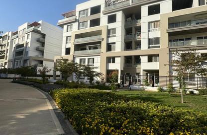 Apartment - 3 Bedrooms - 3 Bathrooms for sale in Hyde Park - New Cairo City - Cairo