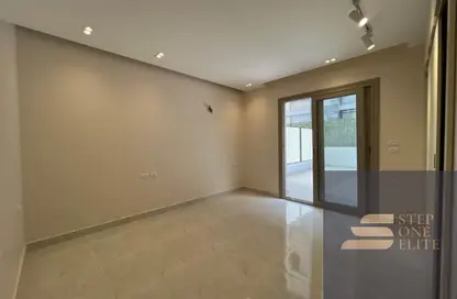 Apartment - 2 Bedrooms - 2 Bathrooms for sale in Galleria Residences - South Investors Area - New Cairo City - Cairo