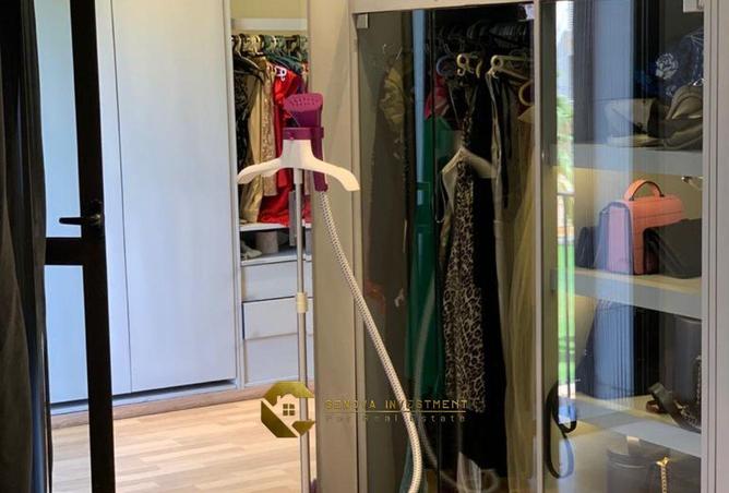 67477854 - Property Image 2