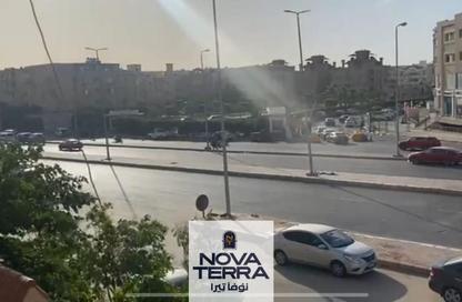شقة - 3 غرف نوم - 2 حمامات للبيع في الحي السادس عشر - الشيخ زايد - الجيزة