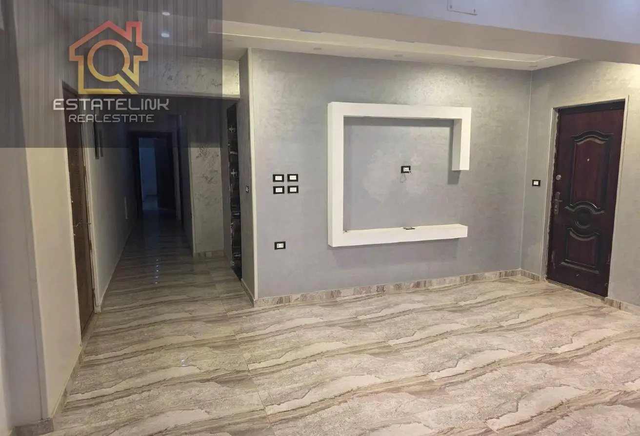 102075415 - Property Main Image