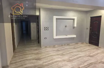 Apartment - 3 Bedrooms - 2 Bathrooms for rent in Naguib Al Rihani St. - Al Narges 7 - Al Narges - New Cairo City - Cairo