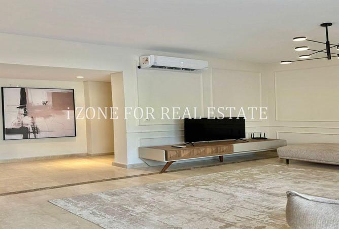 8571781 - Property Image 2