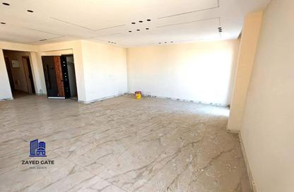 Apartment - 3 Bedrooms - 3 Bathrooms for sale in 9th District - Sheikh Zayed City - Giza