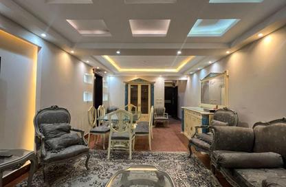 Apartment - 3 Bedrooms - 2 Bathrooms for rent in Gate 4 old - Horus - Hadayek El Ahram - Giza