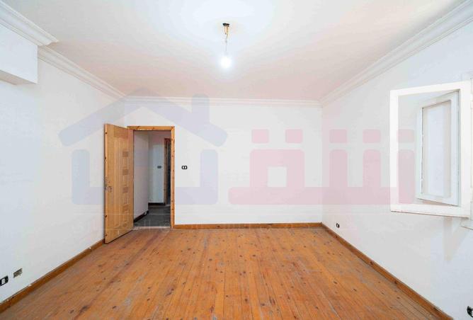 8462332 - Property Image 2