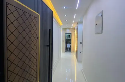 شقة - 3 غرف نوم - 3 حمامات للبيع في البوابة الرابعة - مينا - حدائق الاهرام - الجيزة