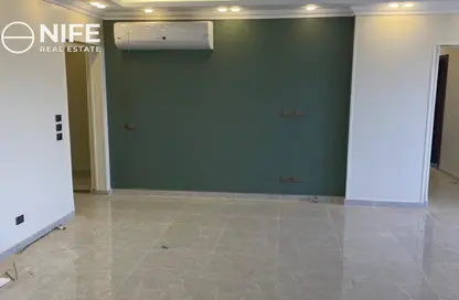 Apartment - 3 Bedrooms - 3 Bathrooms for rent in Hyde Park - New Cairo City - Cairo