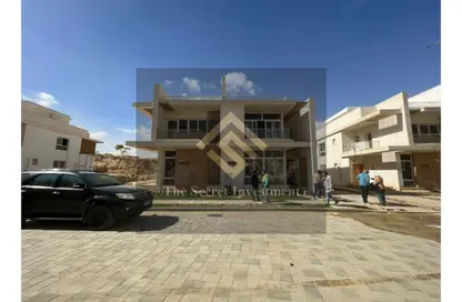 تاون هاوس - 3 غرف نوم - 4 حمامات للبيع في ماونتن فيو اى سيتي - كمبوندات التجمع الخامس - التجمع الخامس - مدينة القاهرة الجديدة - القاهرة