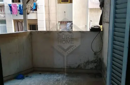 Apartment - 3 Bedrooms - 1 Bathroom for rent in Ibrahim Elattar St. - Backus - Hay Sharq - Alexandria