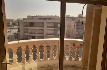 شقة - 3 غرف نوم - 2 حمامات للايجار في البنفسج 2 - البنفسج - مدينة القاهرة الجديدة - القاهرة